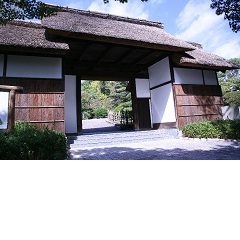 大倉公園茅葺門の画像