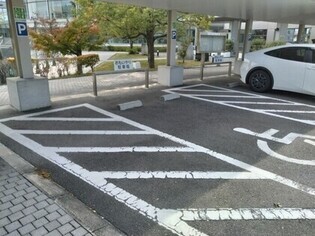 おもいやり駐車場1写真