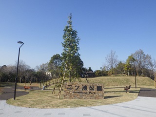二ツ池公園(エントランス広場)