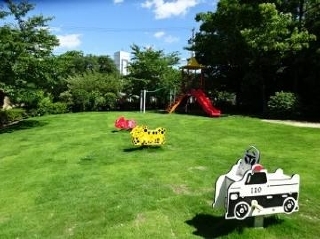 二ツ池公園(子ども広場)