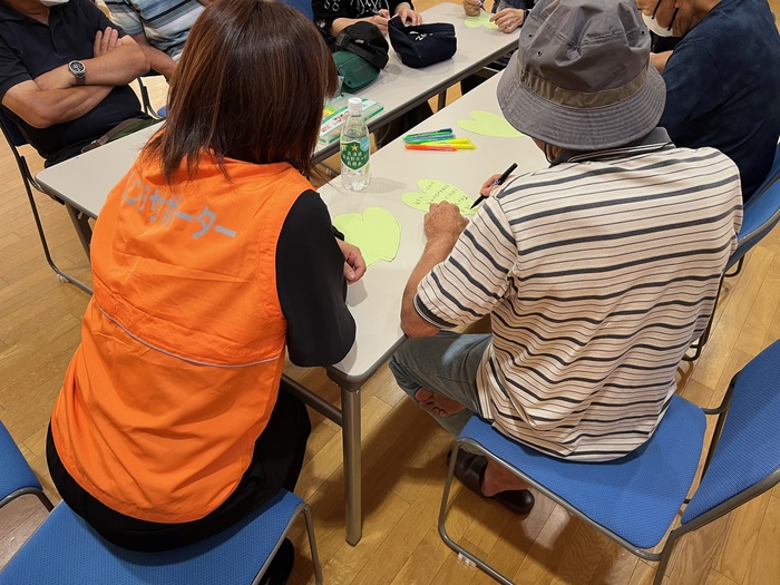 コスモスクラブへのメッセージを書きました