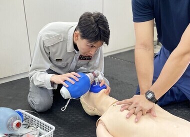 写真:救助訓練中の様子