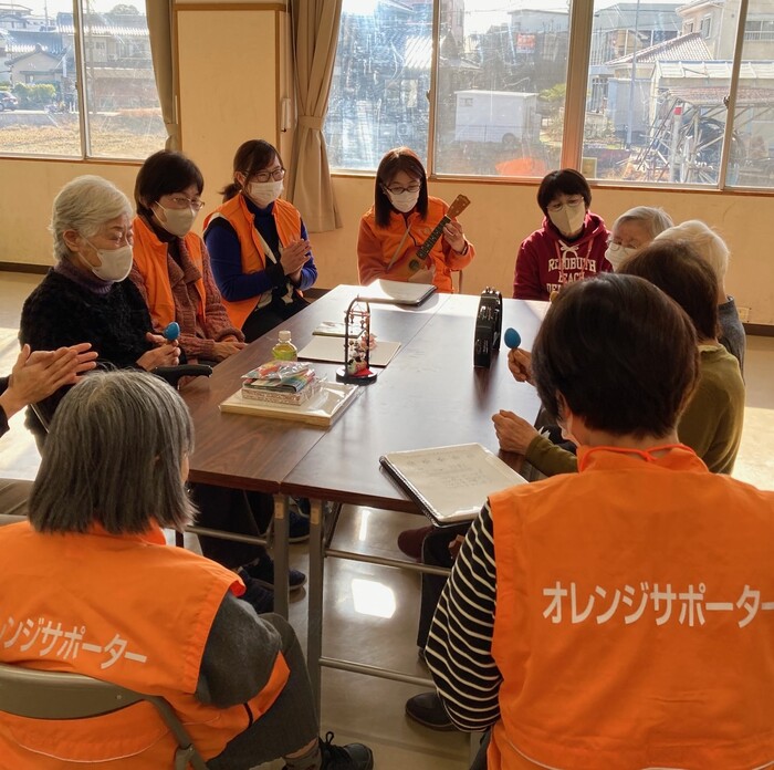 コスモスクラブ