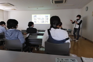 バス研修の写真2