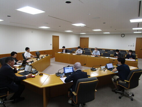 高井隆一氏との情報交換会