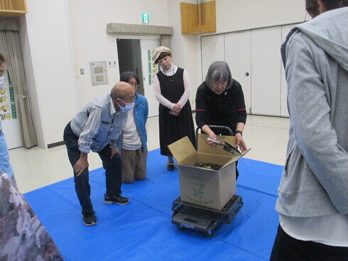 ダンボールコンポスト