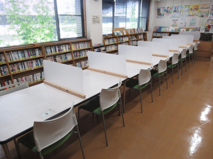 横根公民館のまなスポット（図書室）の画像