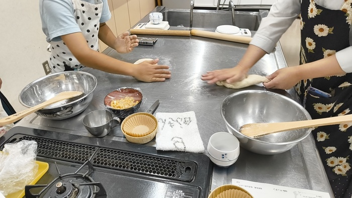 パンづくりのようす