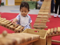コロコロ合唱団で遊ぶ様子