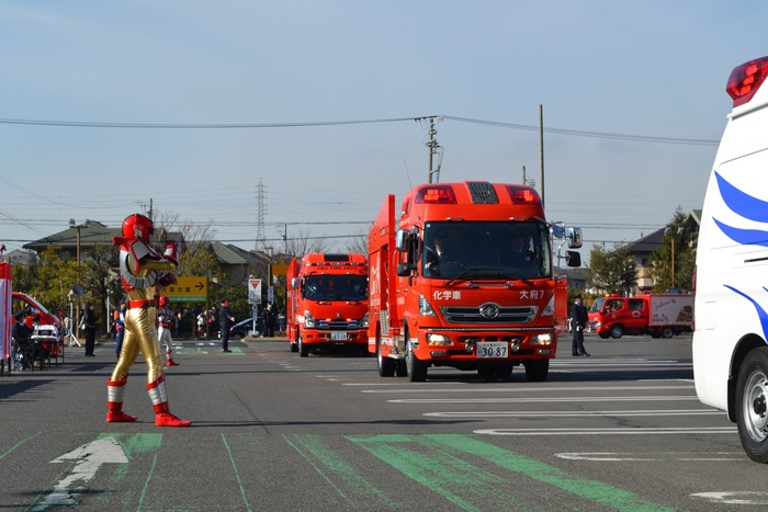 分列行進(車両部隊)
