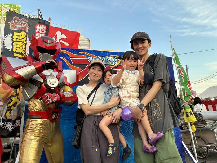 大府夏まつりにてファイアーXと記念撮影1